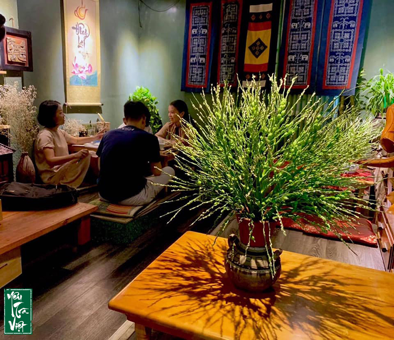 Đông Lai Trà cũng là tụ điểm giao lưu của nhiều bạn trẻ 