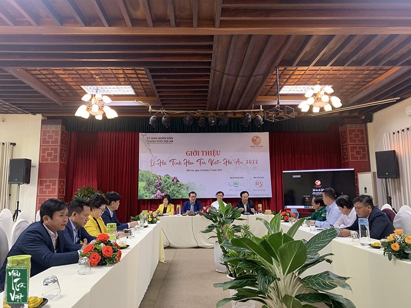 Hop Bao Le Hoi Tinh Hoa Van Hoa Tra 4