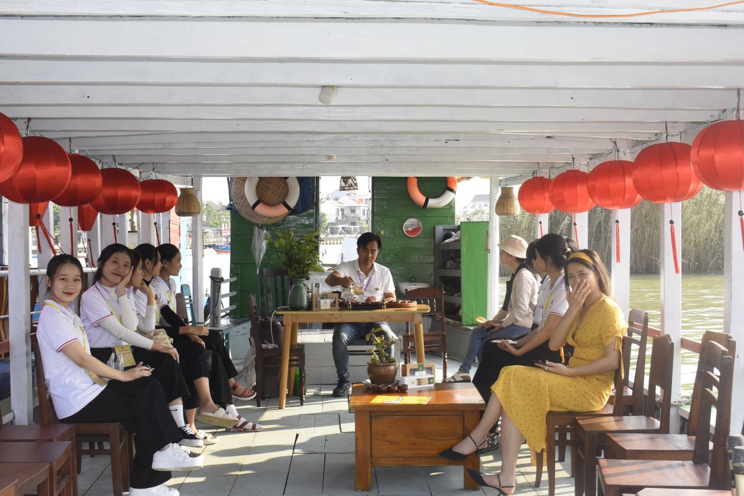 323704756 395587512763562 4851020093246700034 N