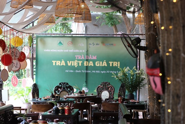 Tra Viet Da Gia Tri 1