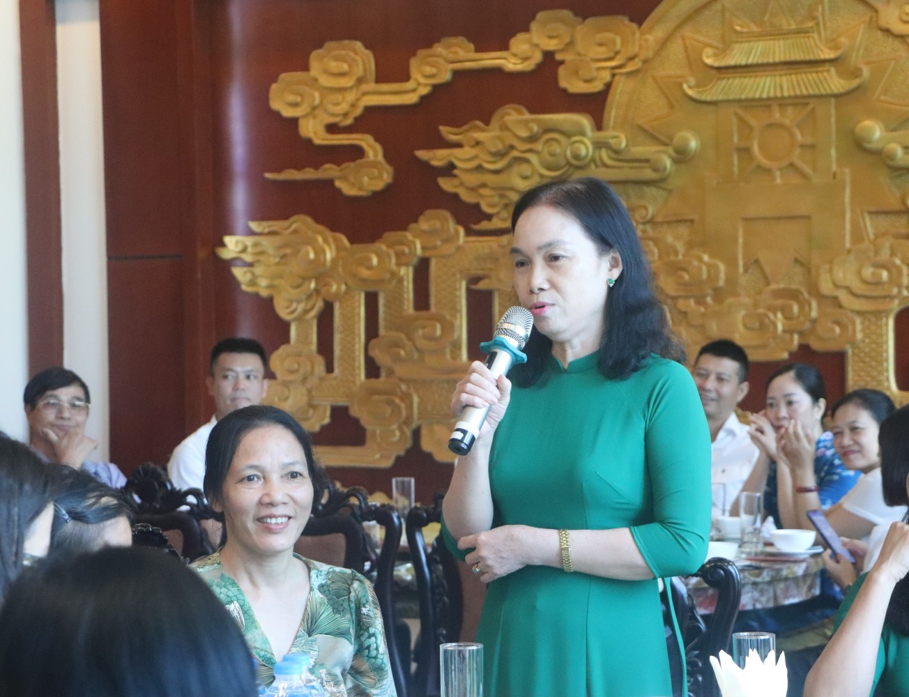 Yeu Tra Viet Chuc Mung 35 Nam Thanh Lap Hhc Viet Nam 11