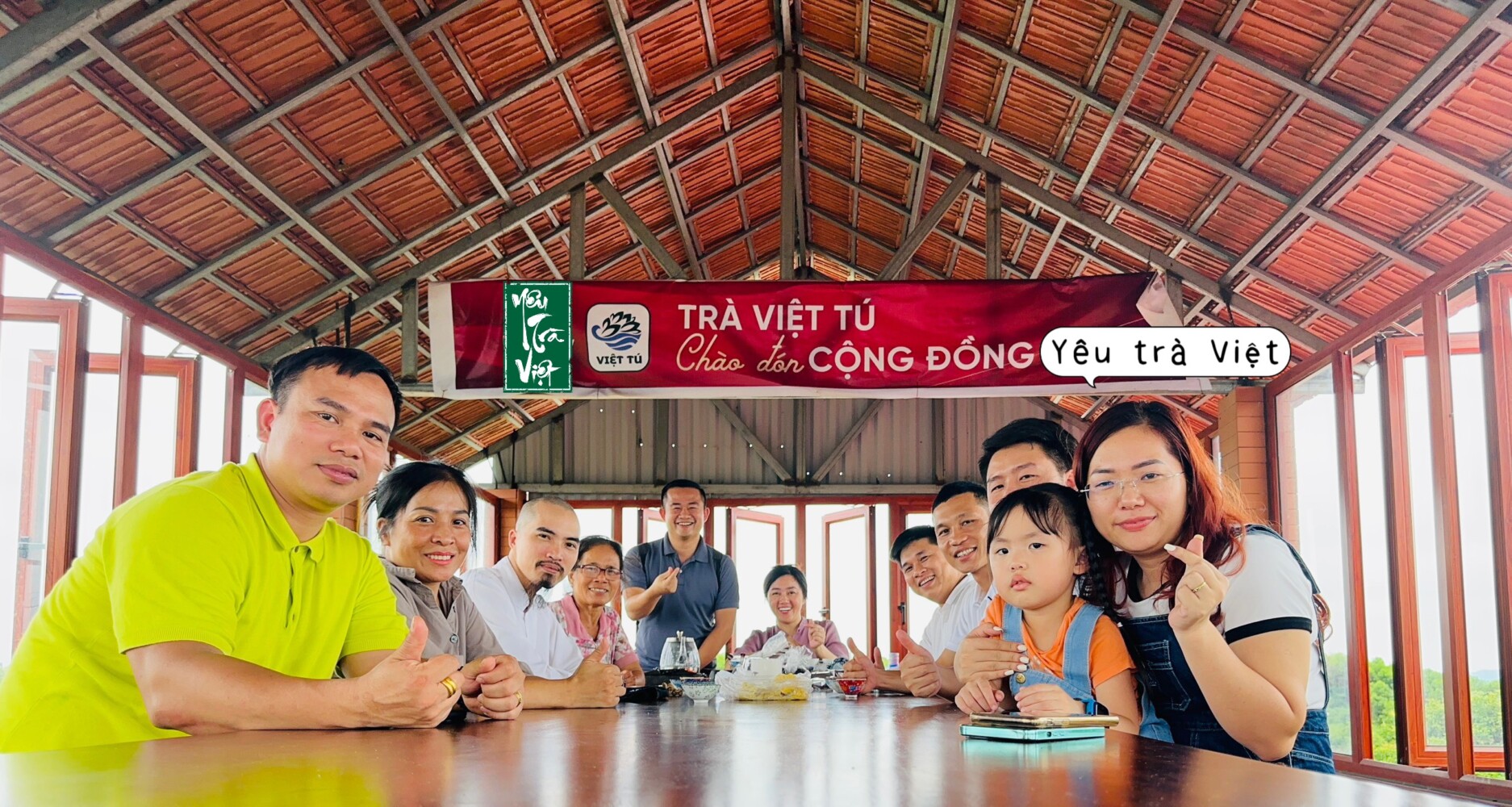 3 Nam Yeu Tra Viet 14