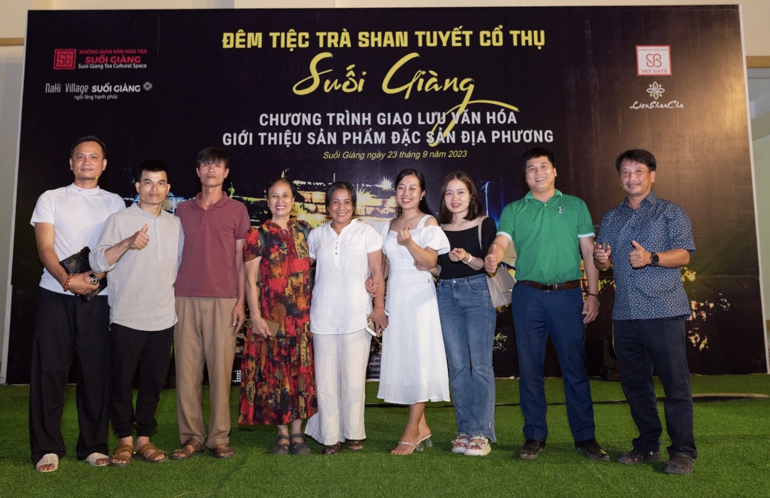 8ed6b8a6 0a2f 462a 9cca 951b70cb3310