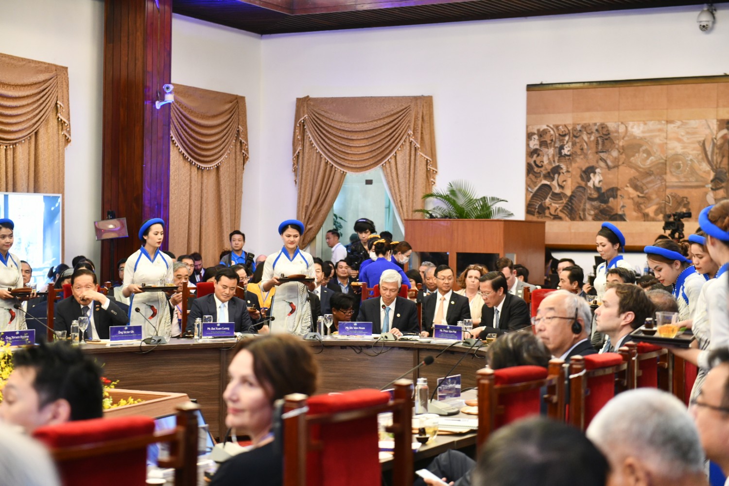 B983de37 1b1c 4c77 8e74 86053e5787e6