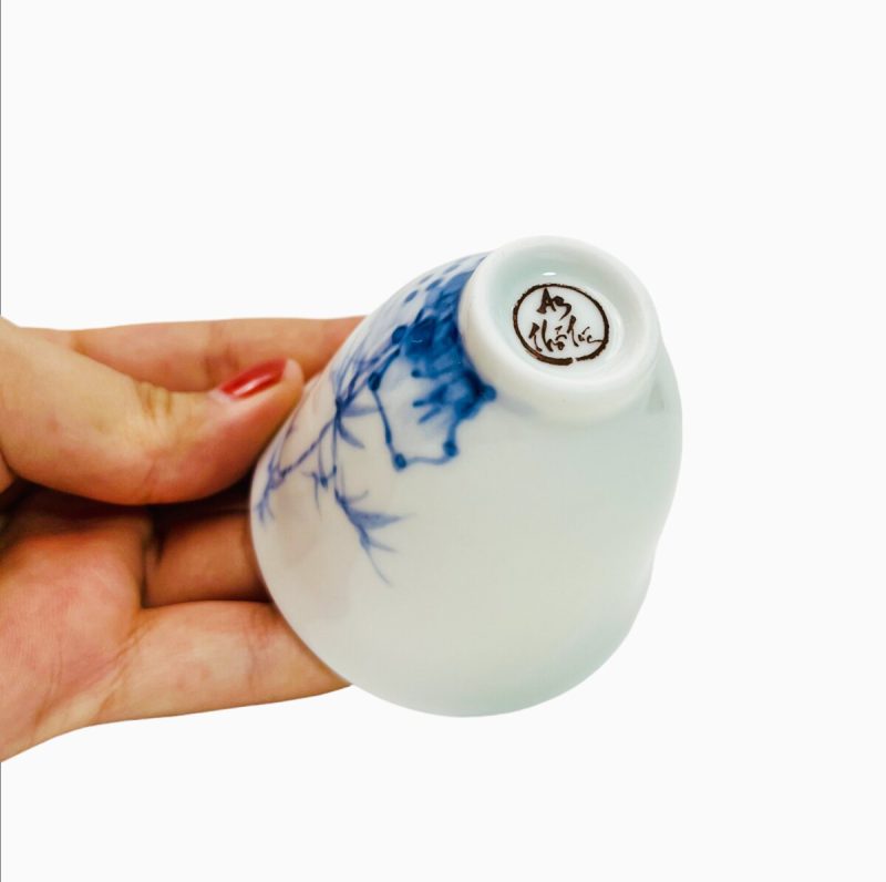 Chén Sứ Vẽ Tay Dáng Cao, Thấp