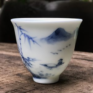 Chén Sứ Vẽ Tay Dáng Cao, Thấp