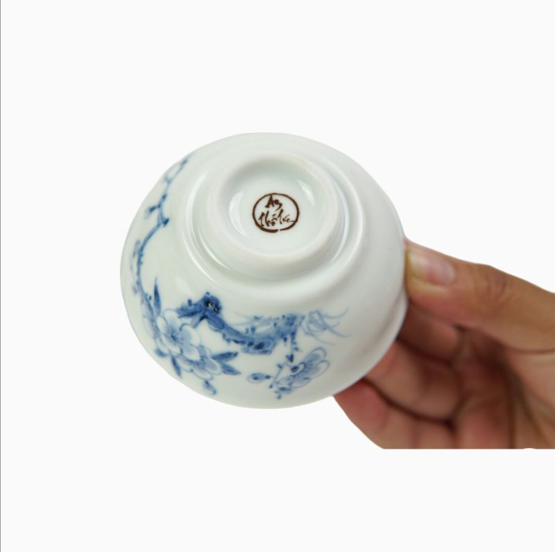 Chén Sứ Vẽ Tay Dáng Cao, Thấp