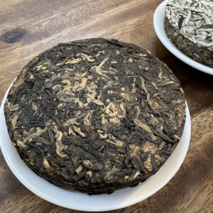 Thiên Khôi – Trà Shan Tuyết cổ thụ đóng bánh – Tiên Thiên Trà