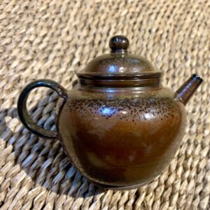 Ấm Nung Củi Thủ Công – Nghệ Nhân Nguyễn Đức Huân