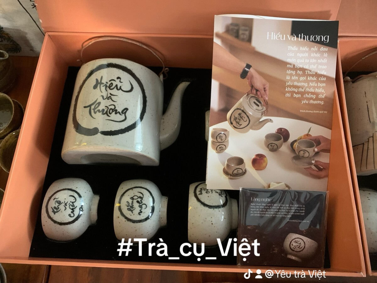 Mua trà cụ Việt ở đâu?