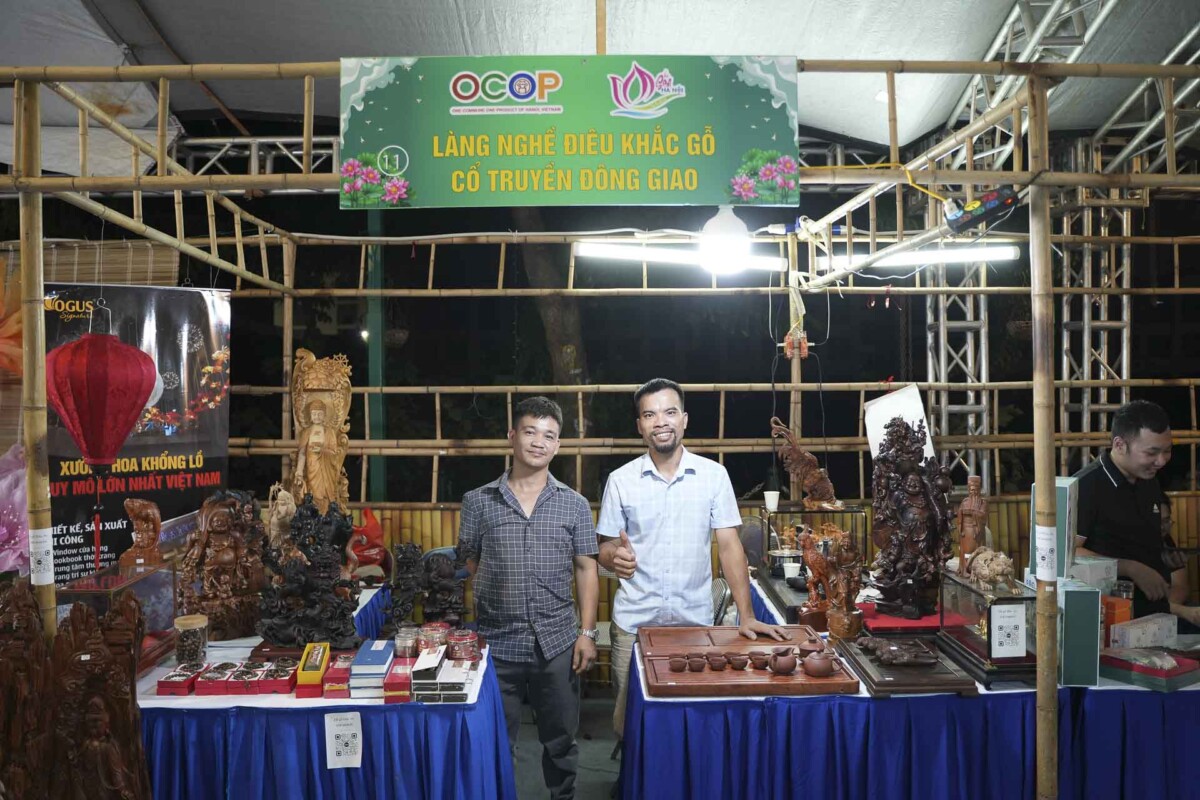 Yêu trà Việt đồng hành cùng Lễ hội Sen Hà Nội trong hoạt động Trà