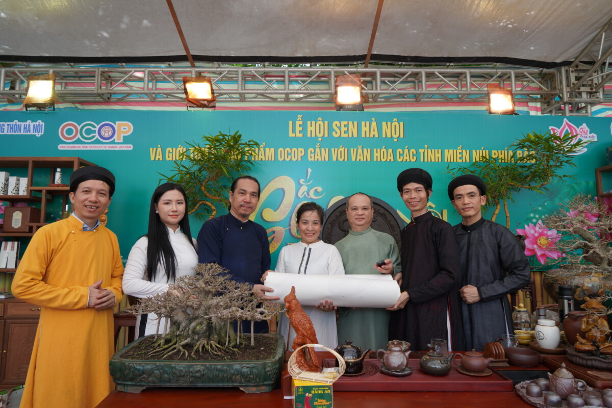 Hành trình lan tỏa Trà Việt tại lễ hội Sen Hà Nội 2024