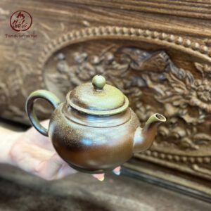 Ấm Lạc Hồng nung củi hoả biến - góc nhìn 10