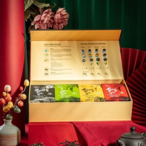 Set qua tang Loc tien vinh hoa 1 Set Quà tặng Nắng Xuân Xum Vầy – Qtea