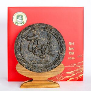 tra-pho-nhi-lac-viet-chu-tho-01.jpg Bánh Trà Phổ Nhĩ Lạc Việt chữ Thọ kèm hộp quà