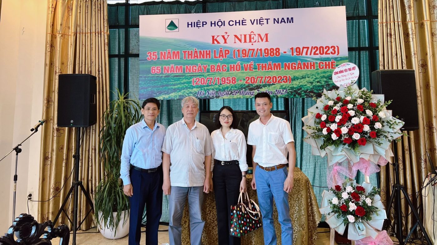 Yeu Tra Viet Chuc Mung 35 Nam Thanh Lap Hhc Viet Nam 5